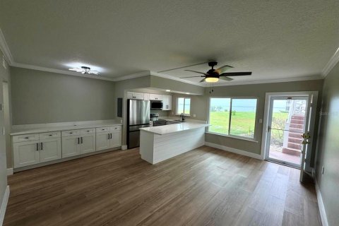 Condo in Sarasota, Florida, 1 bedroom № 2100020 - photo 3