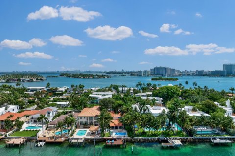 Villa ou maison à louer à Miami Beach, Floride: 4 chambres, 287.25 m2 № 2003118 - photo 4