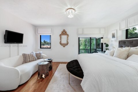 Villa ou maison à louer à Miami Beach, Floride: 4 chambres, 287.25 m2 № 2003118 - photo 20