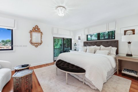 Villa ou maison à louer à Miami Beach, Floride: 4 chambres, 287.25 m2 № 2003118 - photo 19