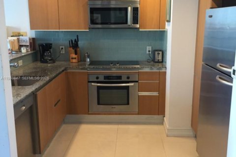 Студия в кондо в Майами, Флорида № 2050705