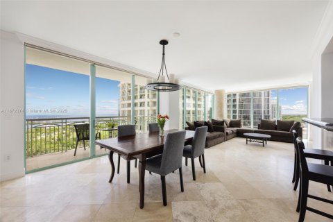 Condo in Miami, Florida, 3 bedrooms  № 1980670 - photo 6