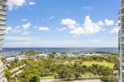 Condo in Miami, Florida, 3 bedrooms  № 1980670 - photo 18