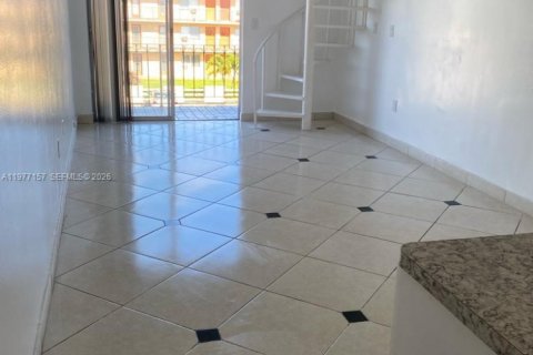 Снять в аренду кондоминиум в Майами, Флорида 1 спальня, 72.28м2, № 2042516 - фото 28