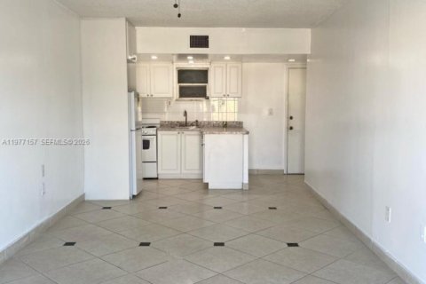 Снять в аренду кондоминиум в Майами, Флорида 1 спальня, 72.28м2, № 2042516 - фото 25