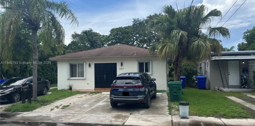 Villa ou maison à Miami, Floride 3 chambres, 139.35 m2 № 1832319