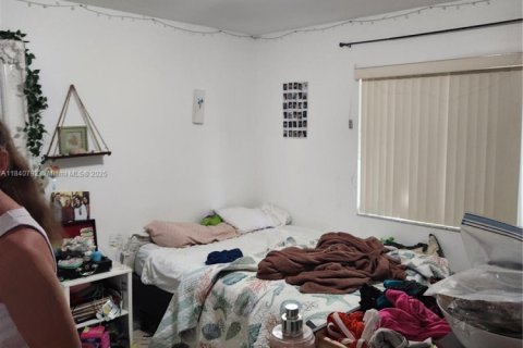 Villa ou maison à louer à Miami, Floride: 3 chambres, 139.35 m2 № 1832319 - photo 14