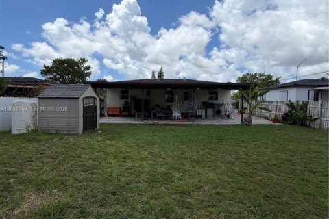 Villa ou maison à vendre à Hialeah, Floride: 3 chambres, 89.19 m2 № 2074377 - photo 20