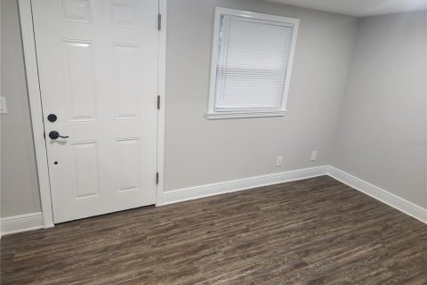 Villa ou maison à vendre à Tampa, Floride: 3 chambres, 99.59 m2 № 2399212 - photo 23