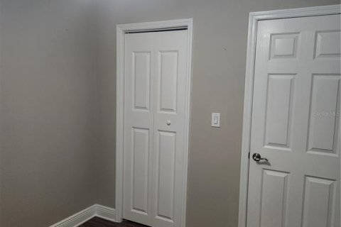 Villa ou maison à vendre à Tampa, Floride: 3 chambres, 99.59 m2 № 2399212 - photo 16