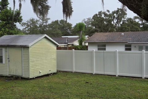 Villa ou maison à vendre à Tampa, Floride: 3 chambres, 99.59 m2 № 2399212 - photo 11