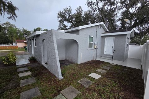 Villa ou maison à vendre à Tampa, Floride: 3 chambres, 99.59 m2 № 2399212 - photo 6