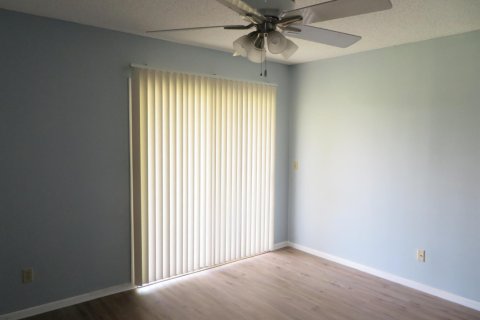 Copropriété à louer à Vero Beach, Floride: 2 chambres, 92.9 m2 № 2172931 - photo 18