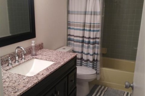 Villa ou maison à vendre à Deltona, Floride: 2 chambres, 116.41 m2 № 1758421 - photo 19