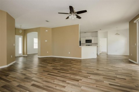 Villa ou maison à vendre à Palm Coast, Floride: 4 chambres, 209.03 m2 № 2430432 - photo 11