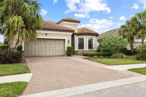 House in Palmetto, Florida 3 bedrooms, 221.01 sq.m. № 2126980 - photo 3