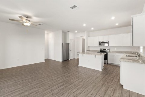 Casa en venta en Winter Haven, Florida, 3 dormitorios, 141.77 m2 № 1587699 - foto 5