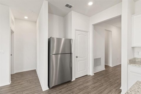 Casa en venta en Winter Haven, Florida, 3 dormitorios, 141.77 m2 № 1587699 - foto 9