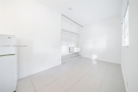 Appartement à louer à Miami, Floride: 37.16 m2 № 2008252 - photo 3