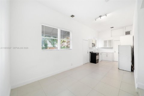 Appartement à louer à Miami, Floride: 37.16 m2 № 2008252 - photo 5