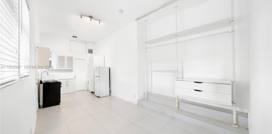 Studio à Miami, Floride № 2008252