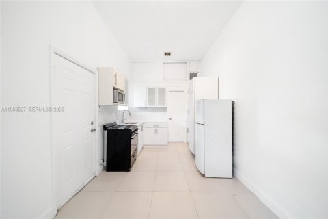 Appartement à louer à Miami, Floride: 37.16 m2 № 2008252 - photo 6