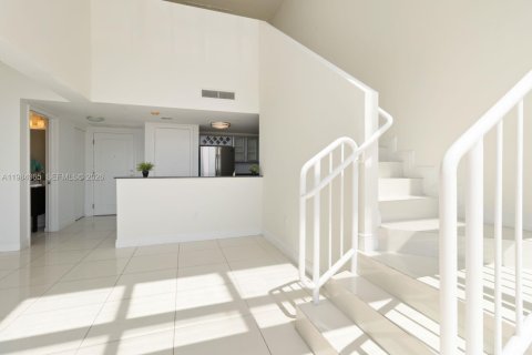 Copropriété à vendre à Miami, Floride: 1 chambre, 106.28 m2 № 2243805 - photo 5