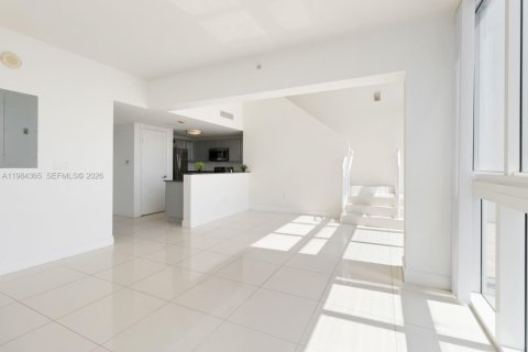 Copropriété à vendre à Miami, Floride: 1 chambre, 106.28 m2 № 2243805 - photo 7