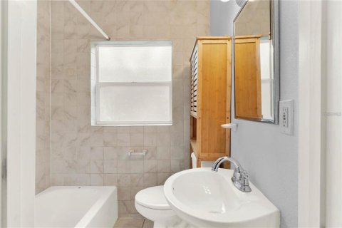 Copropriété à louer à Orlando, Floride: 1 chambre, 45.52 m2 № 2093304 - photo 13