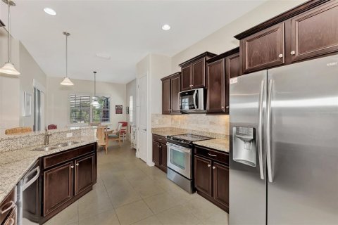 House in Port Charlotte, Florida 3 bedrooms, 182.09 sq.m. № 1509277 - photo 14