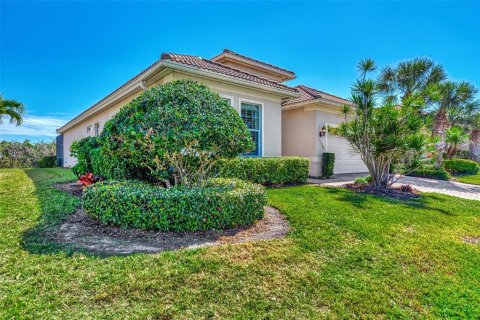 House in Port Charlotte, Florida 3 bedrooms, 182.09 sq.m. № 1509277 - photo 2