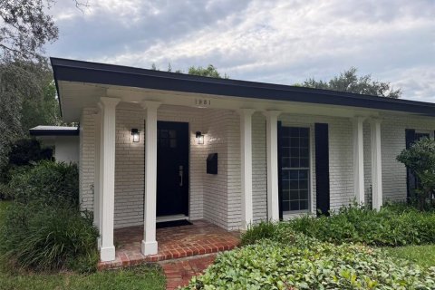 Villa ou maison à louer à Winter Park, Floride: 5 chambres, 255.48 m2 № 2395814 - photo 2
