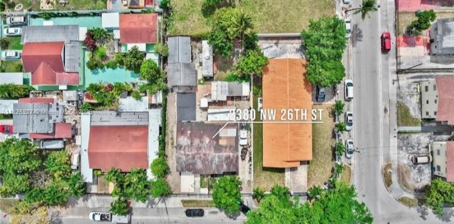 Immobilier commercial à Miami, Floride 205.31 m2 № 1792625