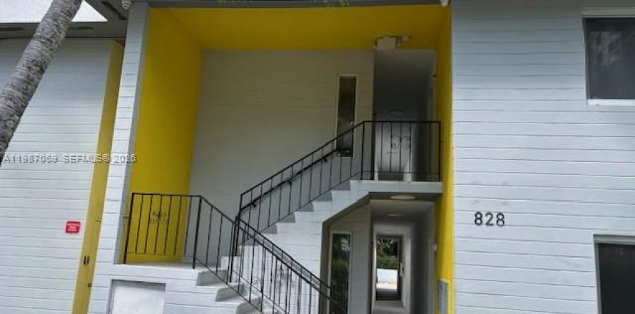 Квартира в Майами, Флорида 2 спальни, 64.01м2 № 2049598