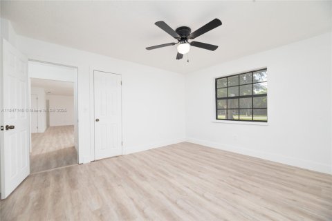 House in Davie, Florida 3 bedrooms, 206.61 sq.m. № 1849240 - photo 29