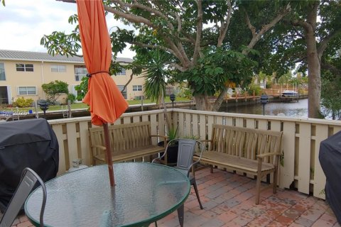 Condo in Fort Lauderdale, Florida, 1 bedroom  № 2013268 - photo 26
