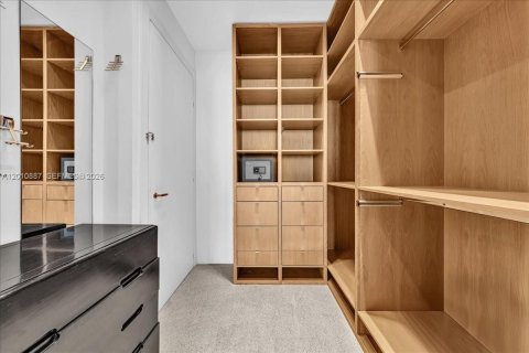 Снять в аренду кондоминиум в Майами, Флорида 4 спальни, 400.41м2, № 2091134 - фото 19