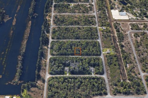Land in Lehigh Acres, Florida № 2160985