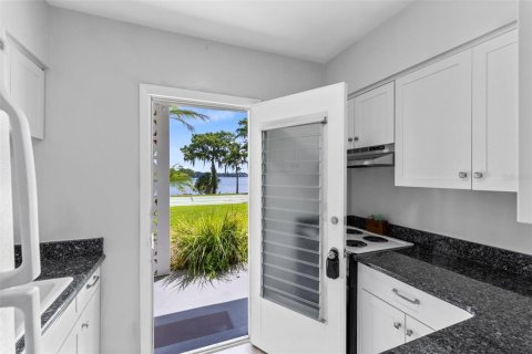 Condominio en venta en Maitland, Florida, 2 dormitorios, 75.81 m2 № 2167700 - foto 6