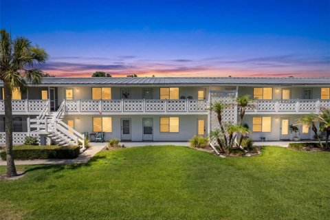 Condominio en venta en Maitland, Florida, 2 dormitorios, 75.81 m2 № 2167700 - foto 2