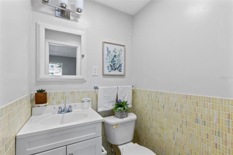 Condominio en venta en Maitland, Florida, 2 dormitorios, 75.81 m2 № 2167700 - foto 15