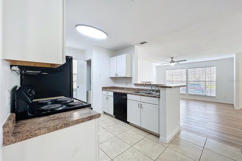 Apartamento en alquiler en Altamonte Springs, Florida, 2 dormitorios, 104.98 m2 № 1900274 - foto 17