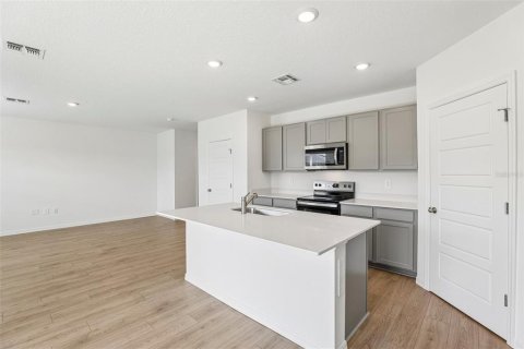 Villa ou maison à vendre à Davenport, Floride: 4 chambres, 173.36 m2 № 2429162 - photo 9