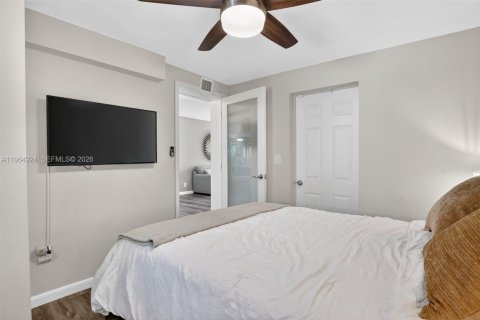 Villa ou maison à vendre à Wilton Manors, Floride: 3 chambres, 130.43 m2 № 2026387 - photo 24