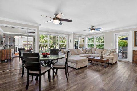 Villa ou maison à vendre à Wilton Manors, Floride: 3 chambres, 130.43 m2 № 2026387 - photo 16