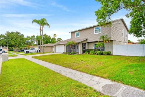 Casa en venta en Valrico, Florida, 3 dormitorios, 234.21 m2 № 2152174 - foto 3