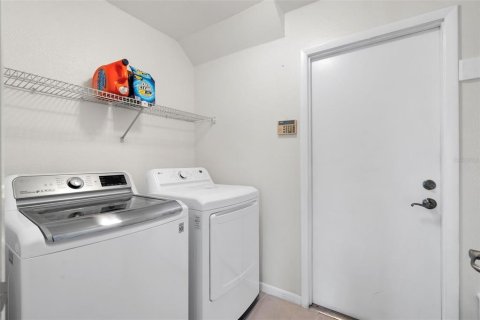 Casa en venta en Valrico, Florida, 3 dormitorios, 234.21 m2 № 2152174 - foto 21
