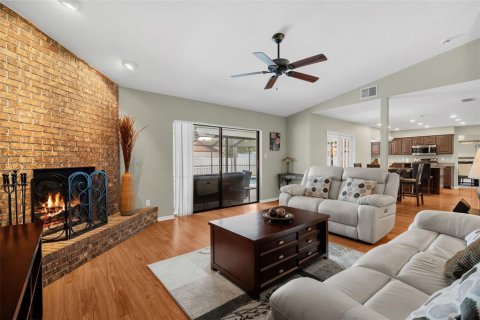 Casa en venta en Valrico, Florida, 3 dormitorios, 234.21 m2 № 2152174 - foto 18