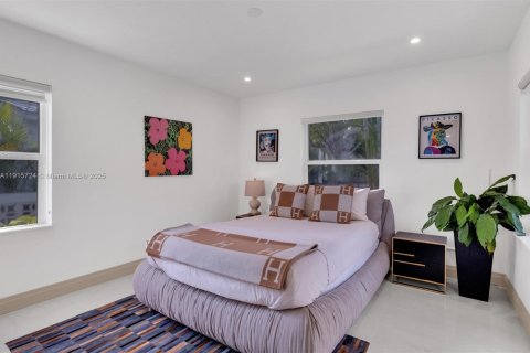 House in Fort Lauderdale, Florida 4 bedrooms, 186.73 sq.m. № 1971462 - photo 21