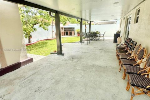 Villa ou maison à vendre à Homestead, Floride: 4 chambres, 152.55 m2 № 1774211 - photo 19